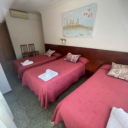 Hostal Cumbre Zaragoza Eksteriør billede