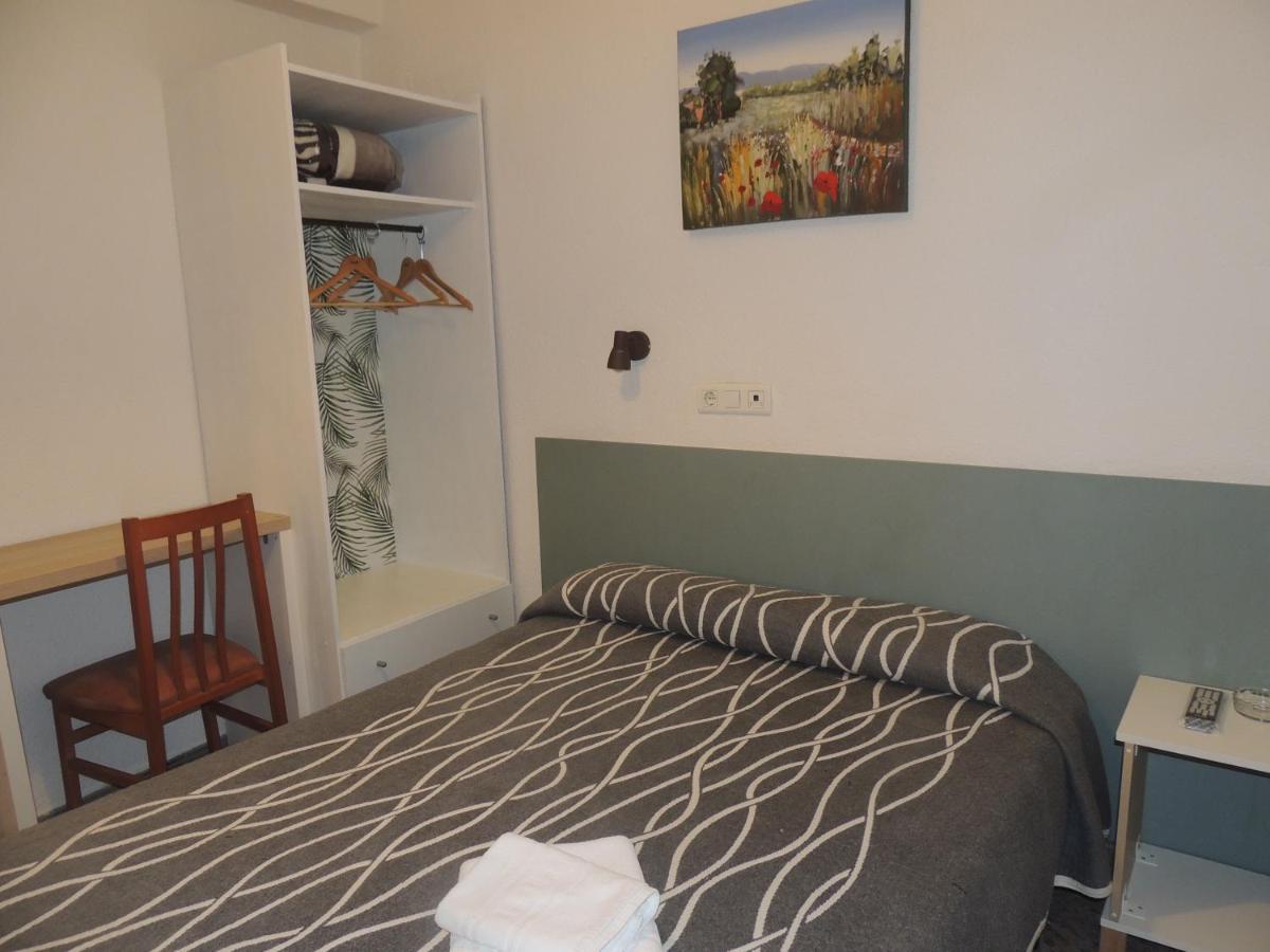 Hostal Cumbre Zaragoza Eksteriør billede