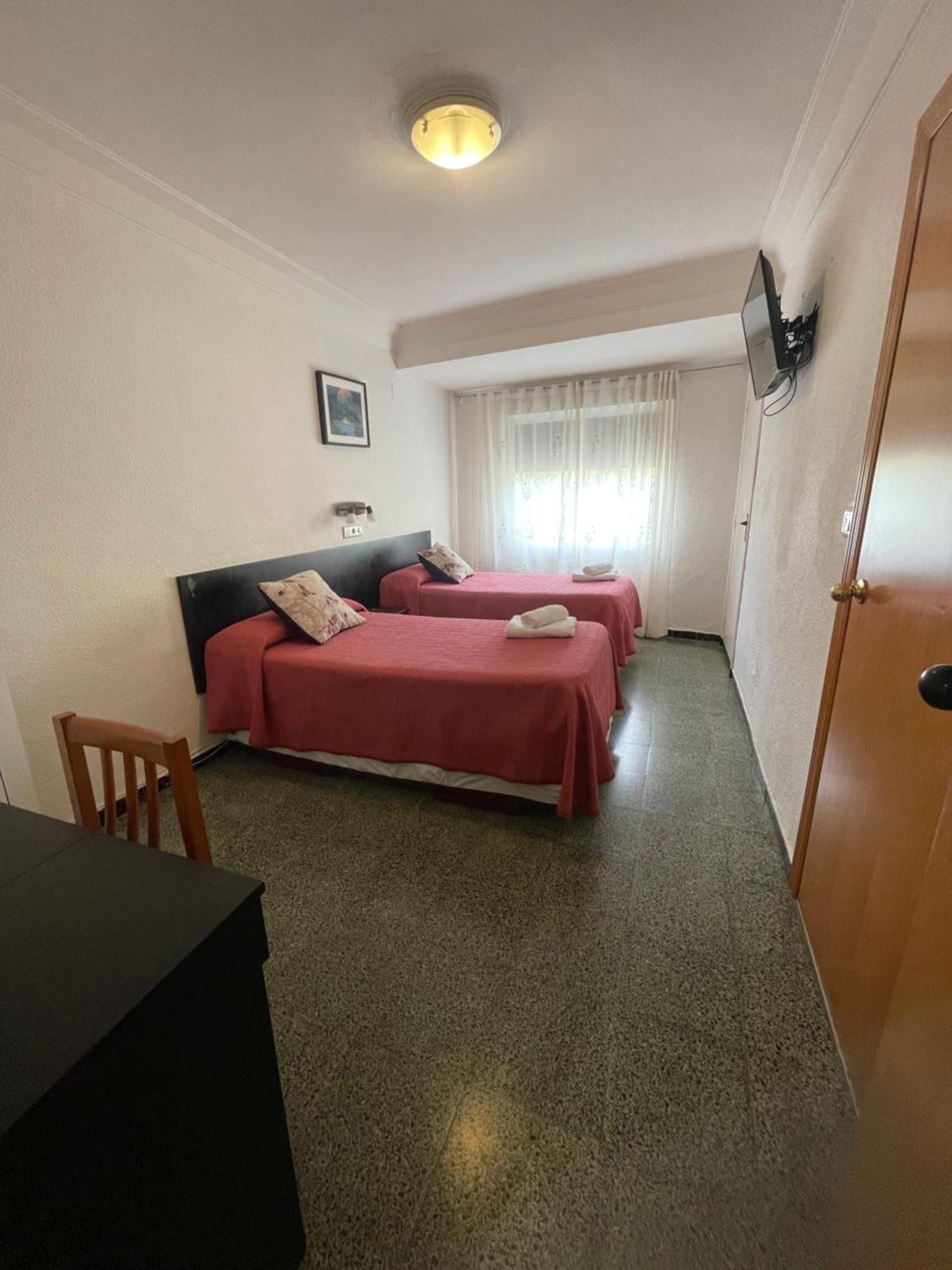 Hostal Cumbre Zaragoza Eksteriør billede
