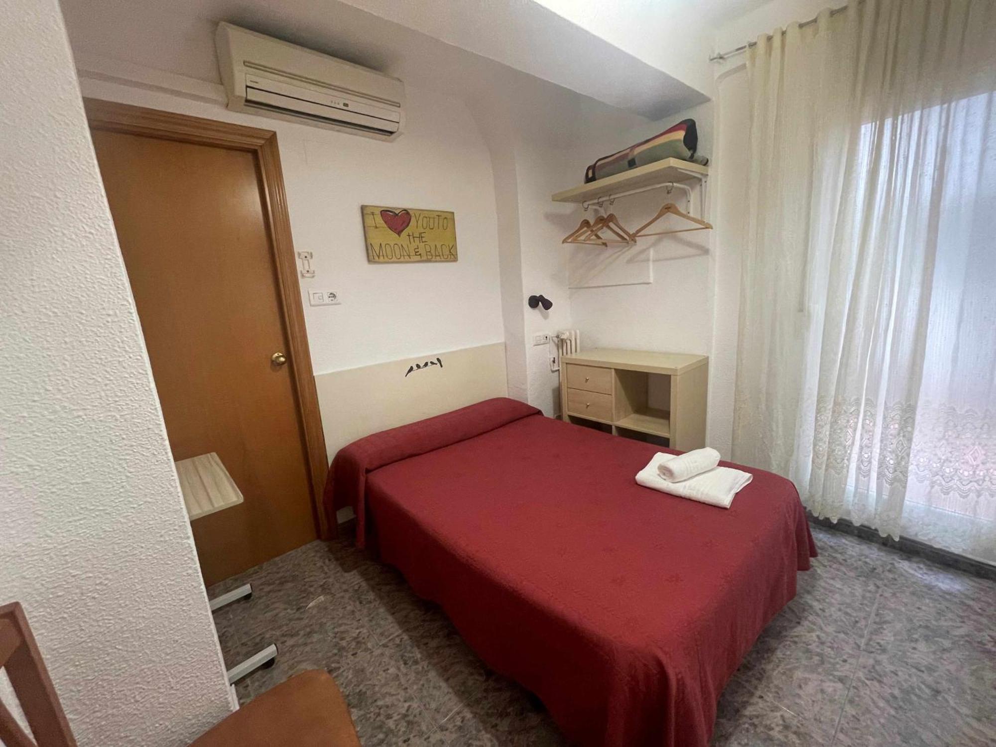 Hostal Cumbre Zaragoza Eksteriør billede