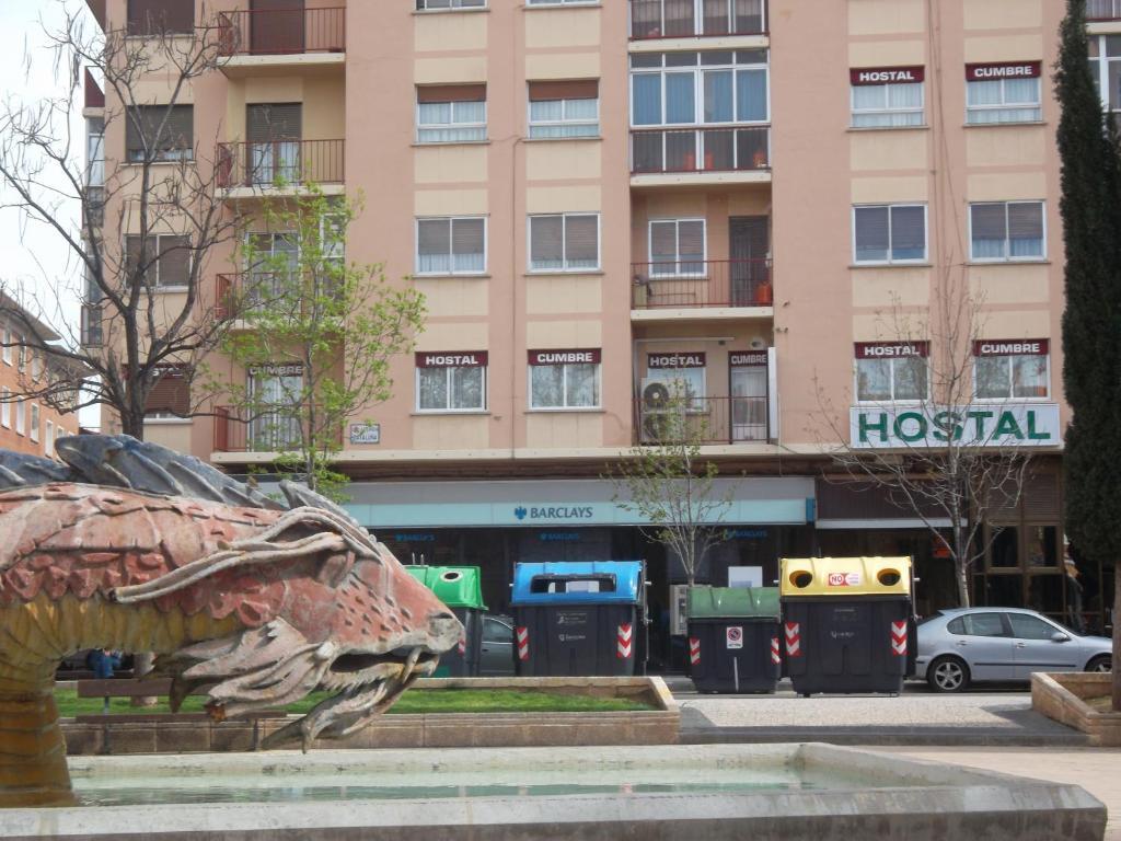 Hostal Cumbre Zaragoza Eksteriør billede