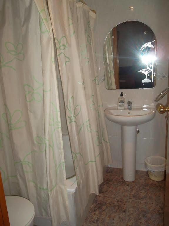 Hostal Cumbre Zaragoza Eksteriør billede